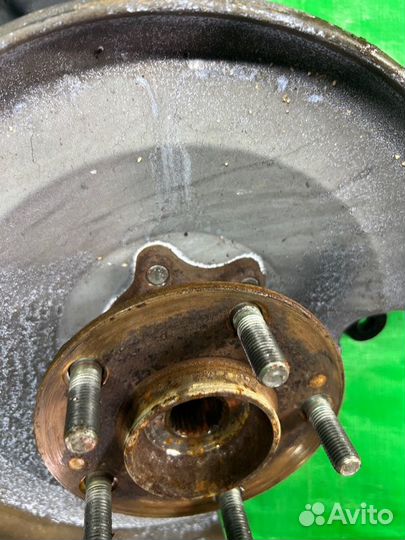 Ступица задняя левая Mitsubishi Outlander GF8W