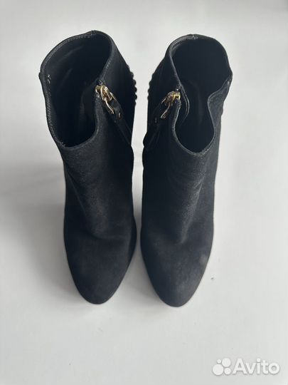 Ботильоны Sergio Rossi. Оригинал