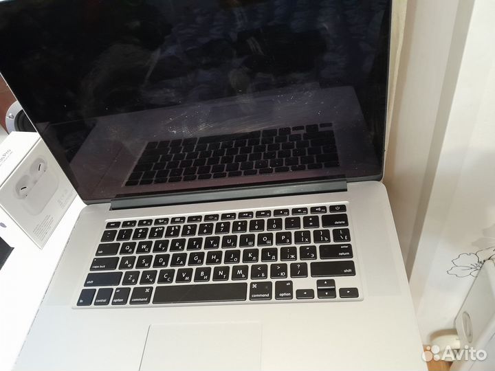 Macbook pro 15 retina 2014