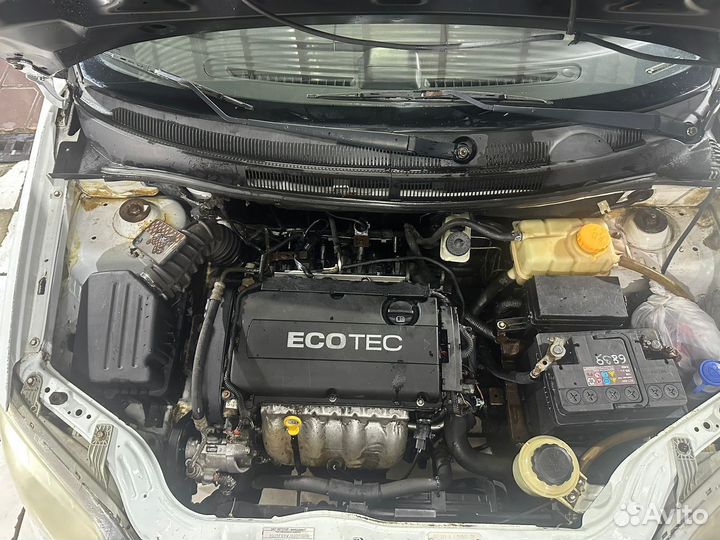 Chevrolet Aveo 1.4 МТ, 2011, 130 000 км