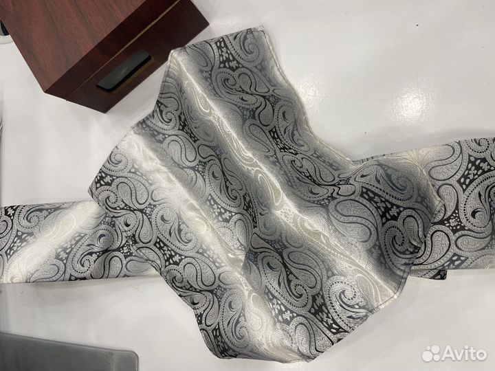 Галустук мужской