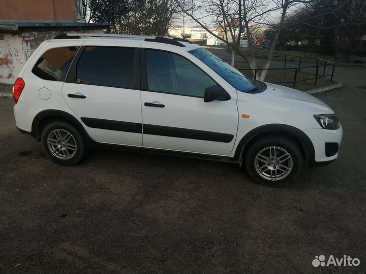 LADA Kalina 1.6 МТ, 2016, 150 000 км