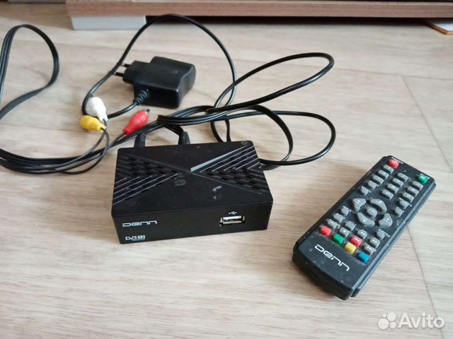 Приставка для телевизора Denn