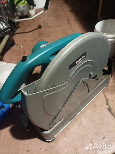 Торцовочная пила по металлу makita