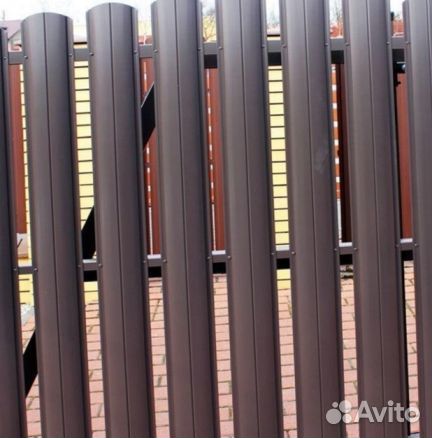 Штакетник металлический, в наличии и под заказ