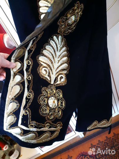 Узбекский чапан