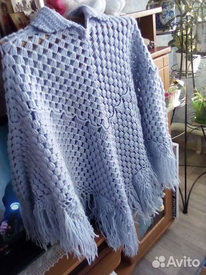 Вязаное пончо