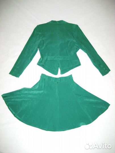 Костюм пиджак с юбкой 44 размер