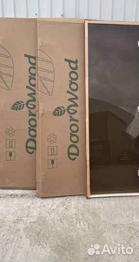 Дверь стеклянная для бани и сауны