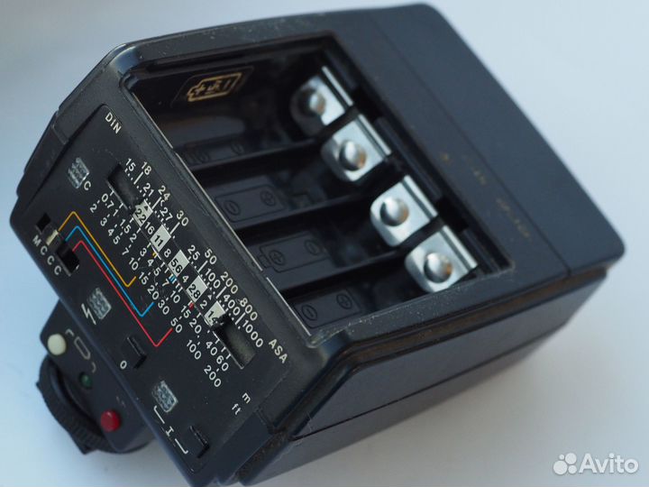 Вспышка Metz 30 BCT 4 mecablitz