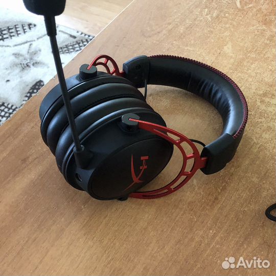 Игровые наушники hyperx cloud alpha