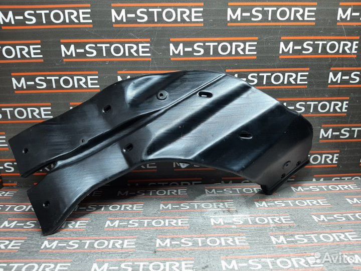 Воздуховод печки передний правый Bmw 5-Series E39