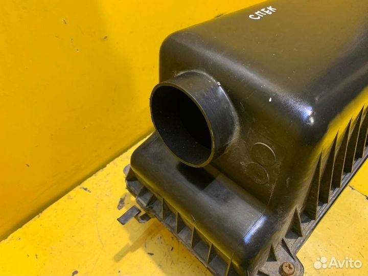 Корпус воздушного фильтра Kia Spectra 2002–2011