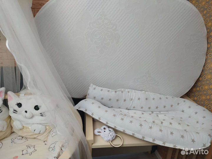 Кровать трансформер с матрасами и с набором