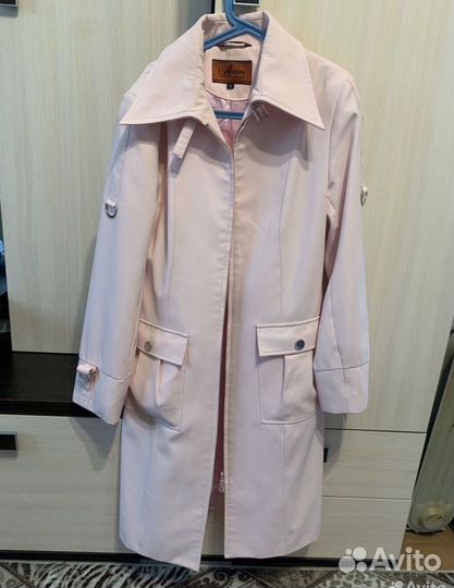 Плащ женский