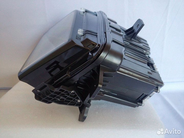 Фара оригинал левая Li Auto L9