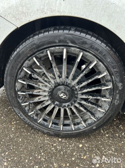 Americus Sport HP 215/45 R17 20B