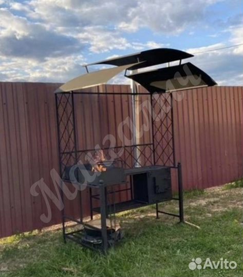 Мангал с крышей