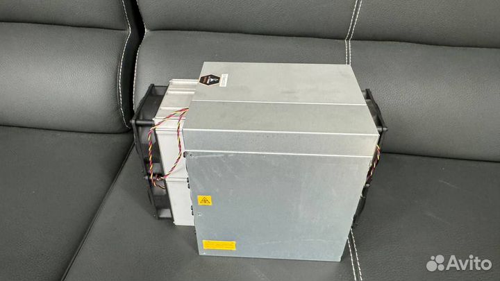 Asic Antminer s19k pro 120Th Актуальный