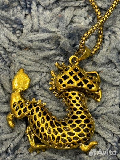 Дракон на цепочке