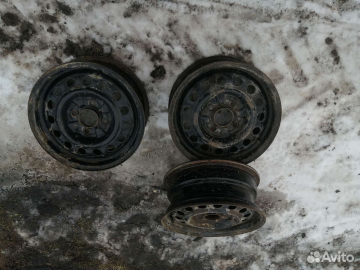 Диски 4х114.3 r15