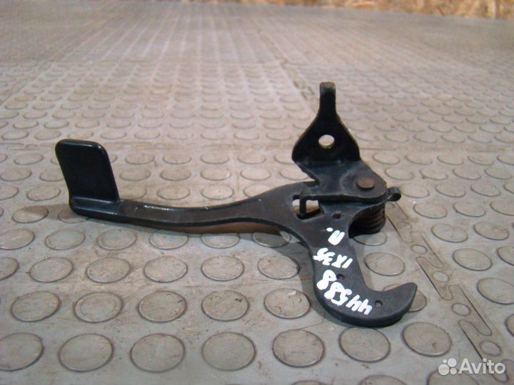 Hyundai ix35 Крючок капота