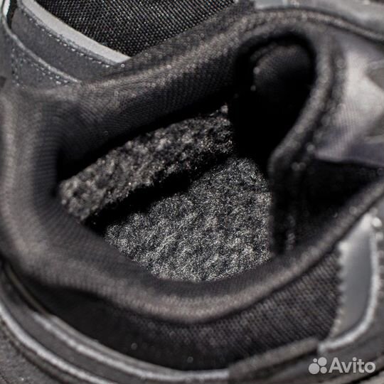 Кроссовки Adidas Retropy F2 Mid Black with Fur