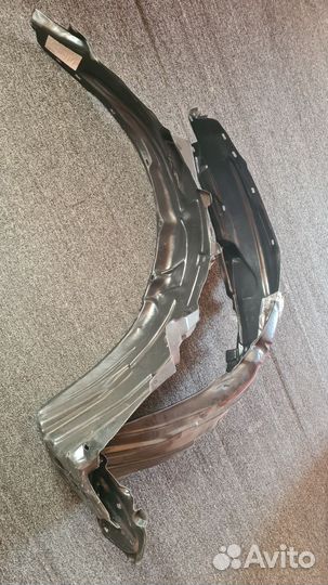 Подкрылок передний honda civic 4D