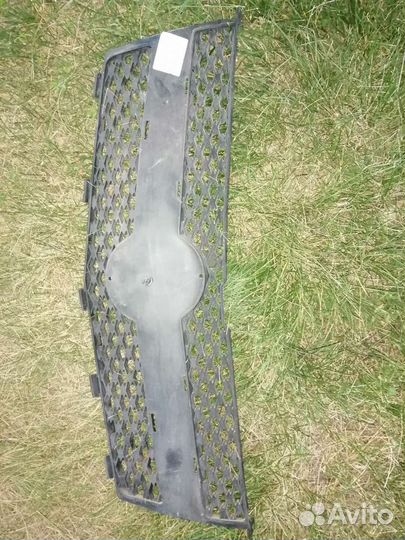 Решетка радиатора geely mk новая