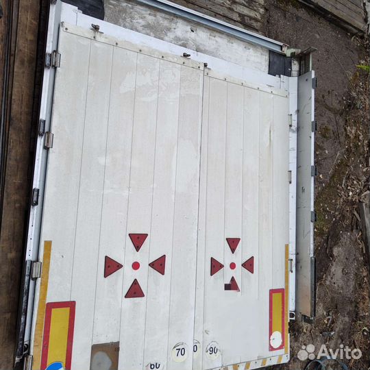 Полуприцеп шторный Schmitz Cargobull S01, 2011