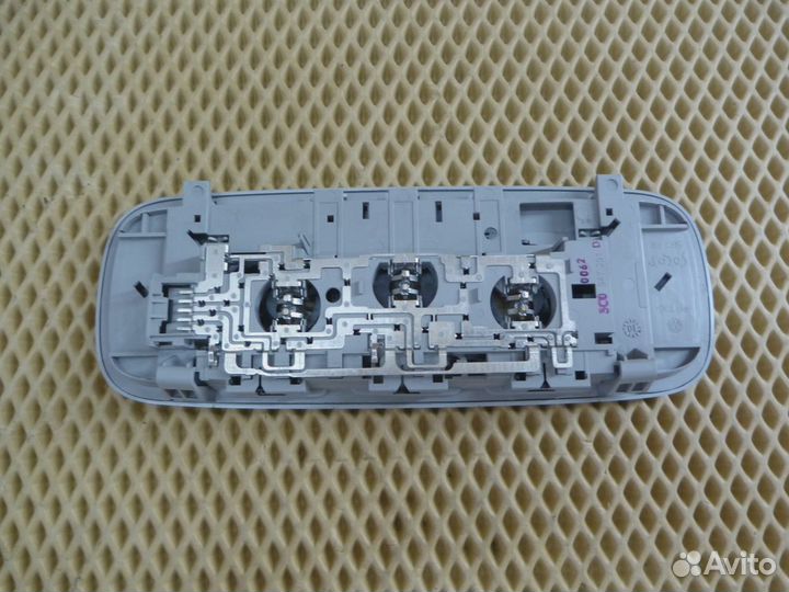 Плафон салонный VW Golf VI 2009-2013 (3C0947291D)