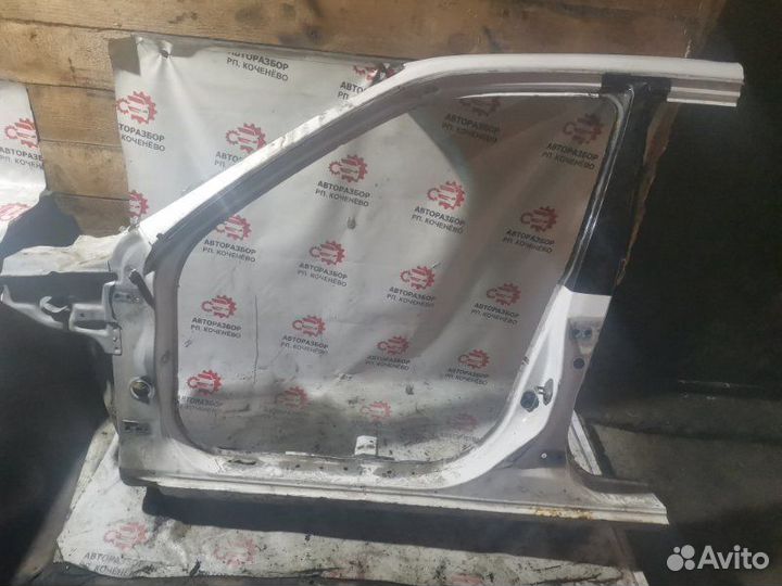 Центральная стойка кузова левая Toyota Corolla