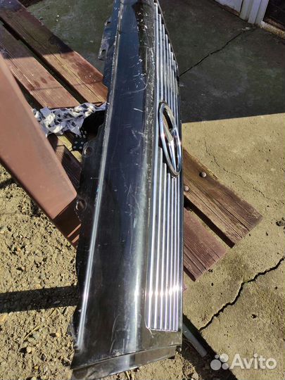 Решетка радиатора Mercedes-Benz G-Class