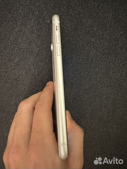 iPhone xr 64gb