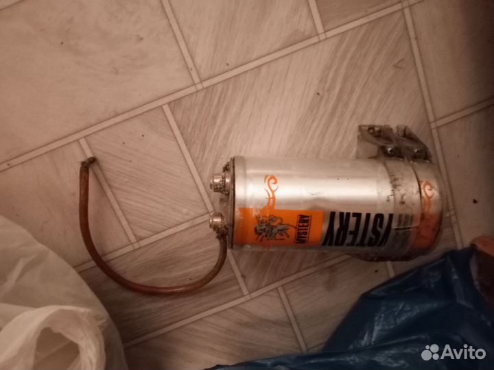 Сабвуфер и накопитель