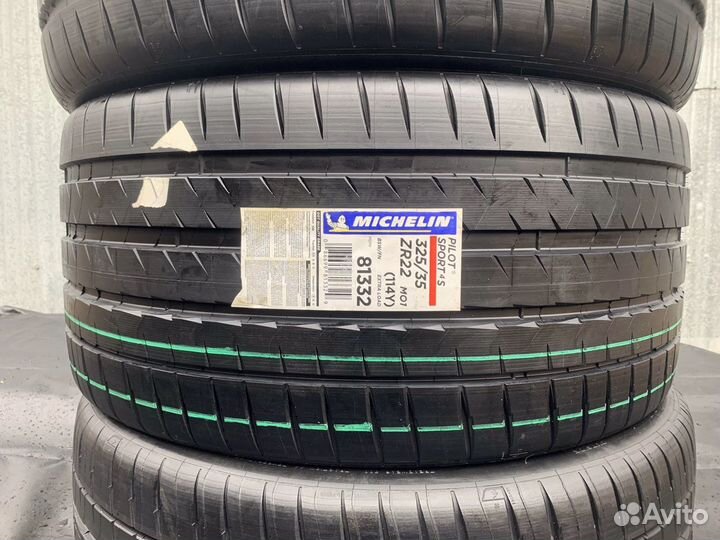 Michelin Pilot Sport 4 S 285/40 R22 и 325/35 R22