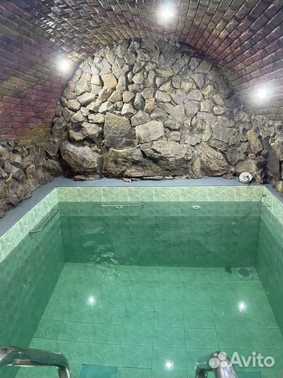 Сауна с бассейном