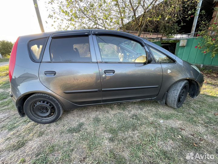 Mitsubishi Colt 1.3 AMT, 2005, 237 500 км