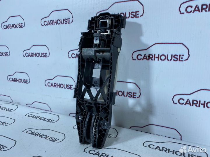 Ручка двери внешняя задняя правая Volkswagen