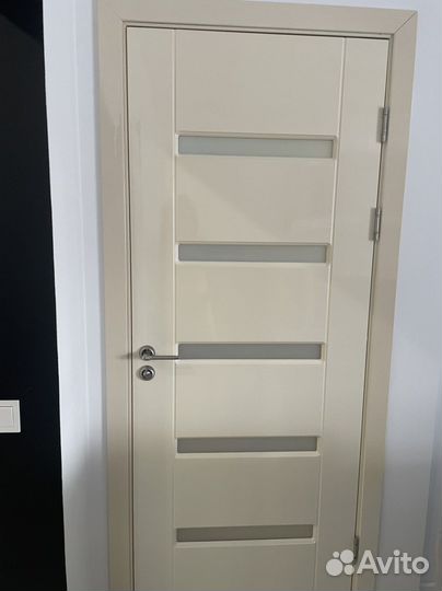 Дверь комнатная бу