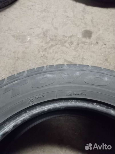 Toyo Proxes CF1 SUV 215/60 R17
