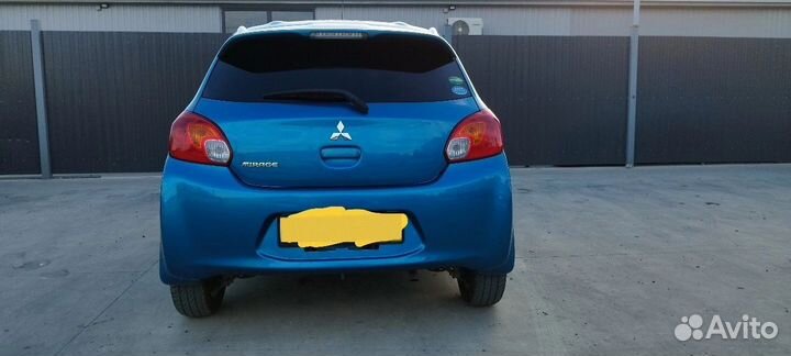 Mitsubishi Mirage 1.0 CVT, 2014, 107 000 км