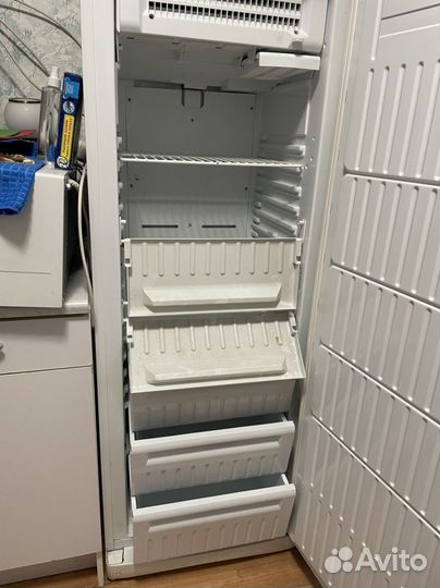 Морозильная камера Stinol 106 Q 002 No Frost