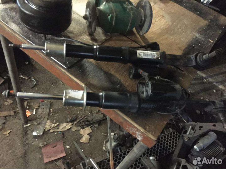 Мерседес w 221 216 амортизатор левый