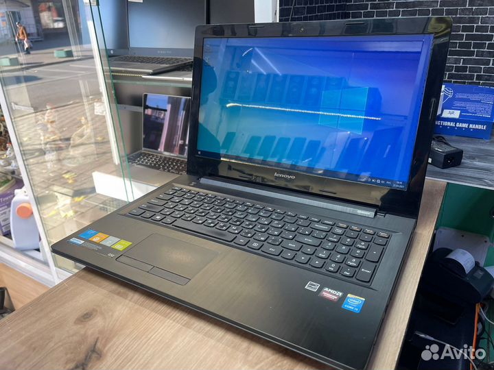 Ноутбук Lenovo Core i3