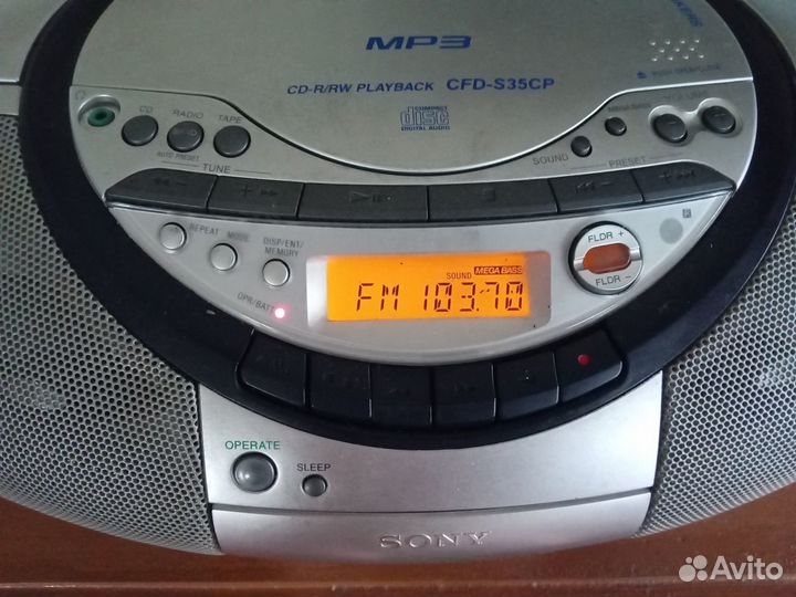 Cd магнитола Sony