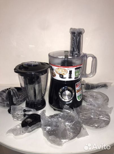 Кухонный комбайн Aresa AR-1701