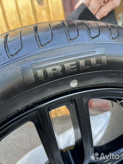 Шины летние Pirelli на 17 дисках skad brighton