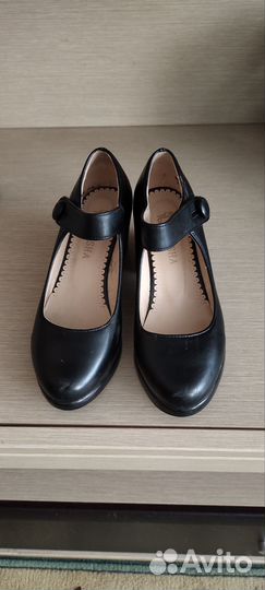 Туфли для девочки черные 37 размер