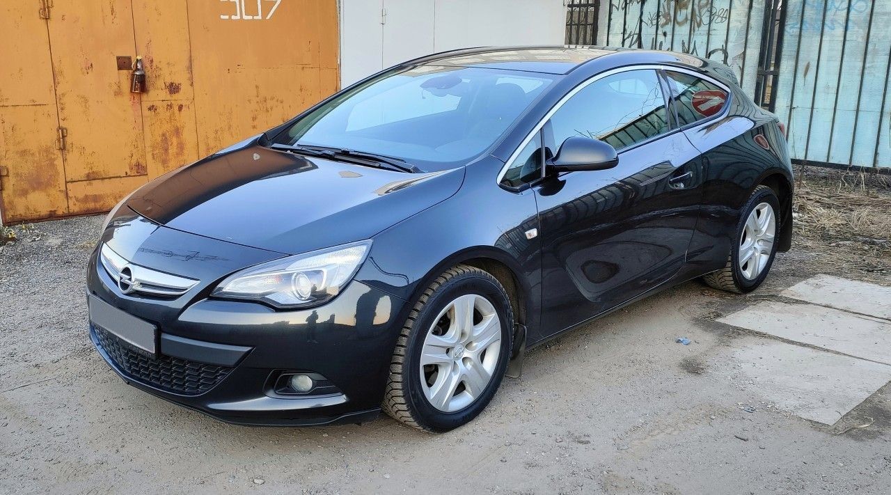 Opel Astra GTC: фото из отзыва